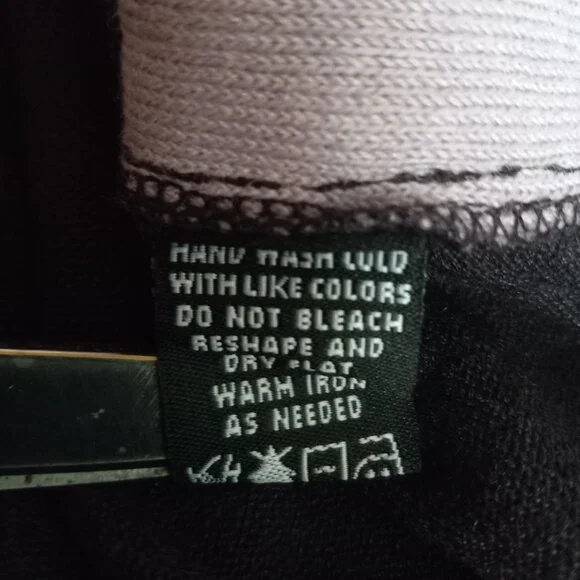 Norton McNaughton Size 1X Sweater Knit Top Black Lace Front Sleeveless - Picture 6 of 7